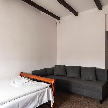 Gosciniec Exclusive Apartment Warsaw Ngoại thất bức ảnh